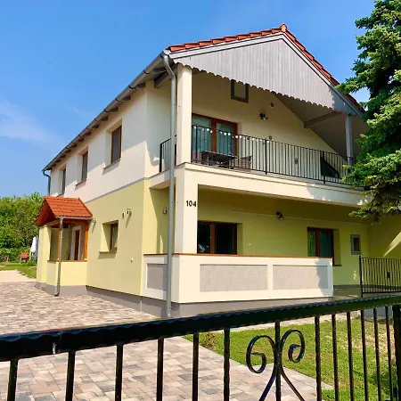 Pine&chill Balatonalmádi