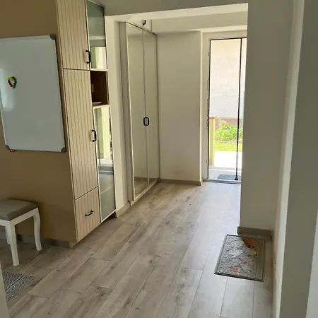 Pine&chill Apartment Balatonalmadi
